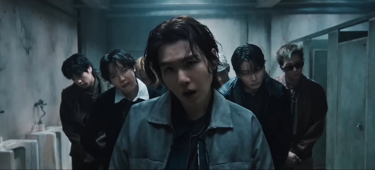 nila⁷ is seeing bts tweet media