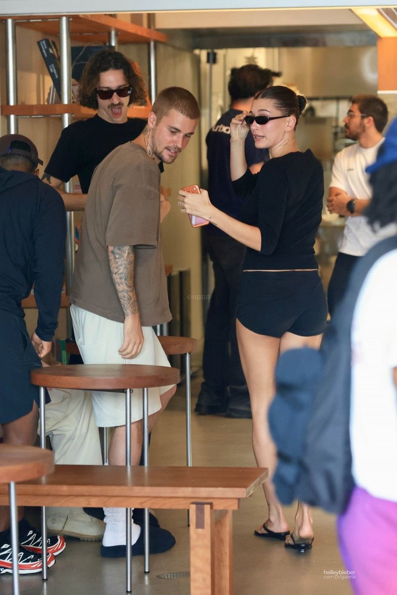 Bieber Marie tweet media