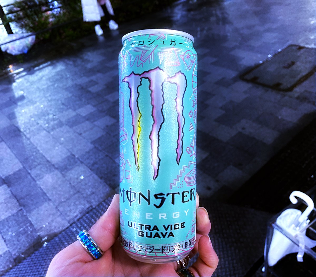 Landia_Dragon's tweet photo. Twins-Energy-
ハチャメチャ美味い!!
#MonsterEnergy #ULTRAVICEGUAVA #ウルトラバイスグァバ #JUICEMonster #MangoLoco #エナジードリンクライフ https://t.co/ujeJNFr7op