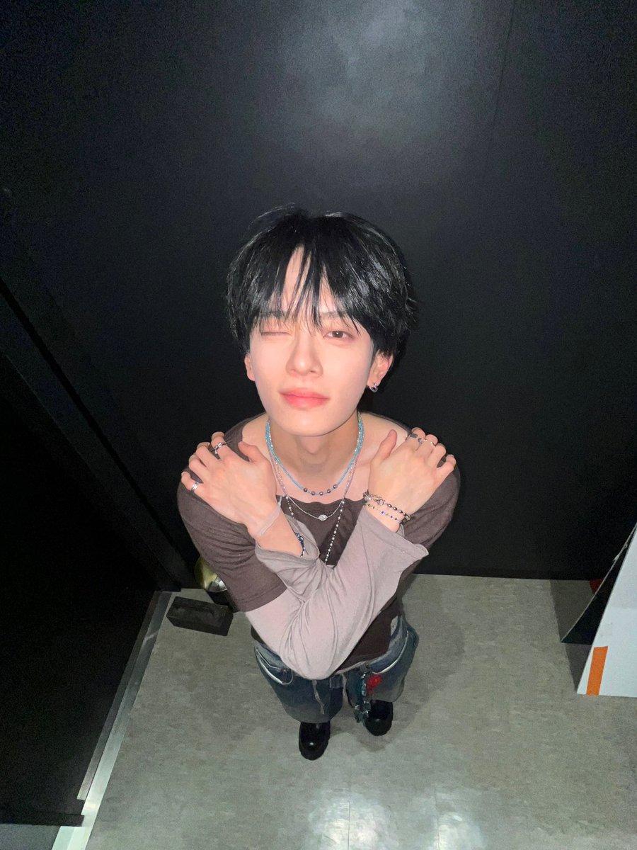 VERIVERY_OFFICIAL tweet media