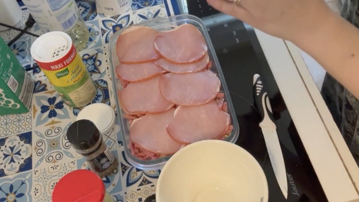 Walt Disney tweet media