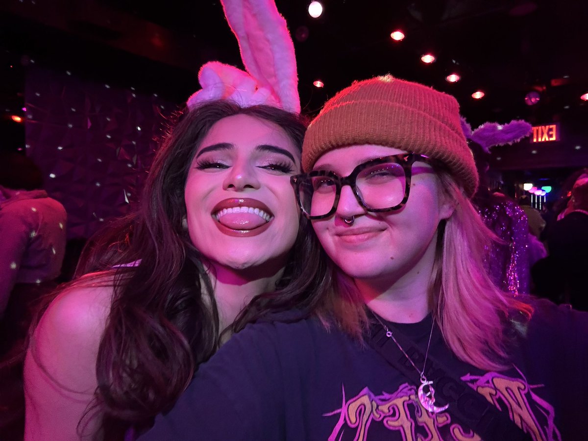 cj don't ˚₊‧☆ ‧₊˚ #TEAMMYKI tweet media