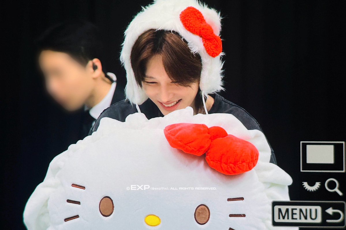 no context love tooth tweet media