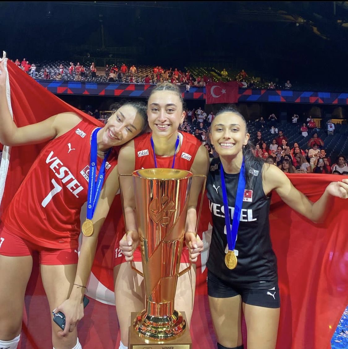 C🇹🇷 tweet media