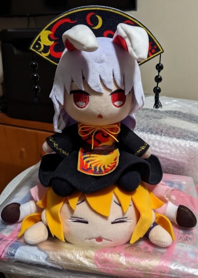 Gloomdaze tweet media