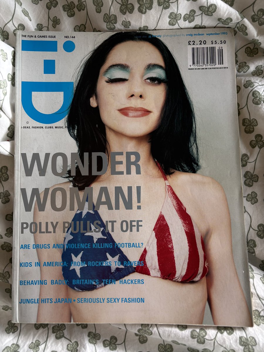 PJ Harvey Updates & Facts tweet media