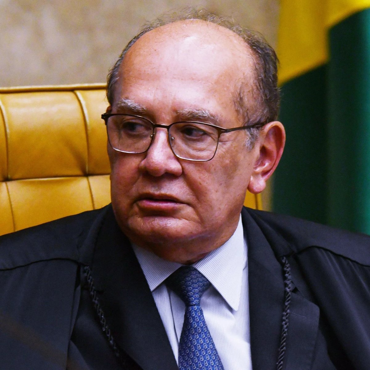 République tweet media