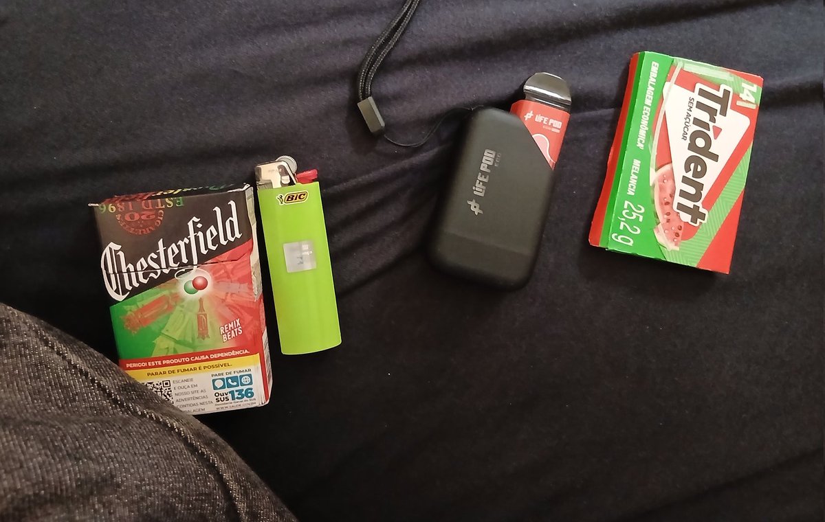 taylor ☭ tweet media