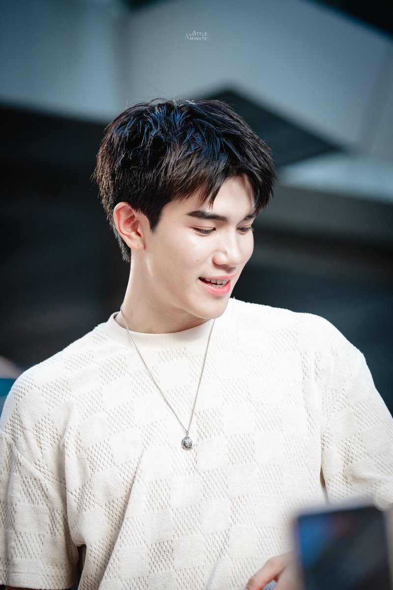 ล. ม. ’s gallery tweet media