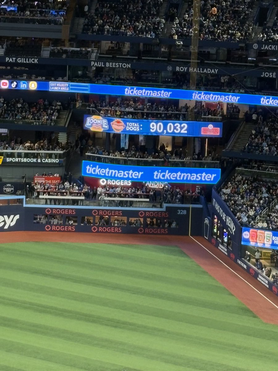 しりあるさん tweet media