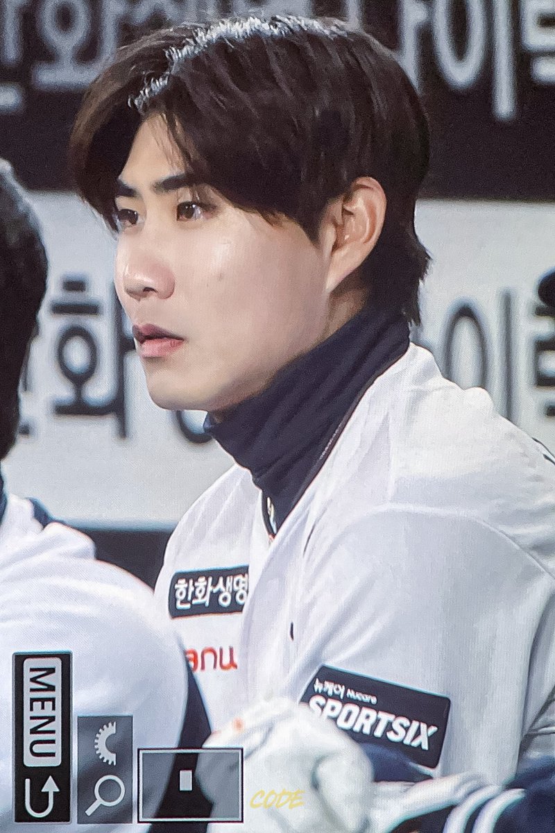 𝐜𝐨𝐝𝐞 tweet media