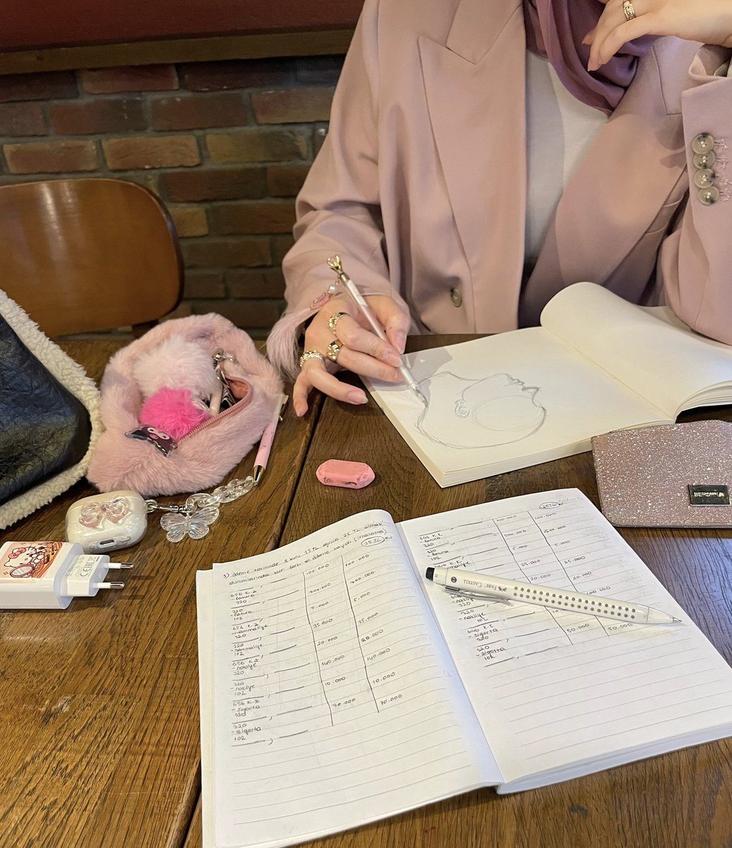 ayibogan tweet media