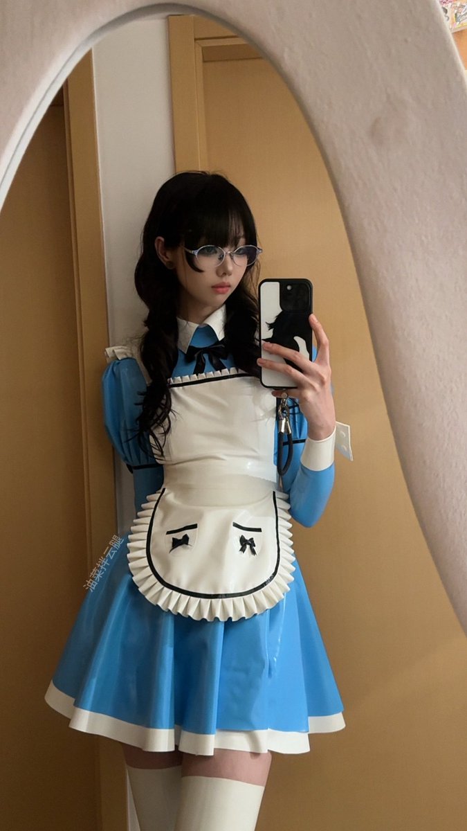 油菜拌云腿 tweet media