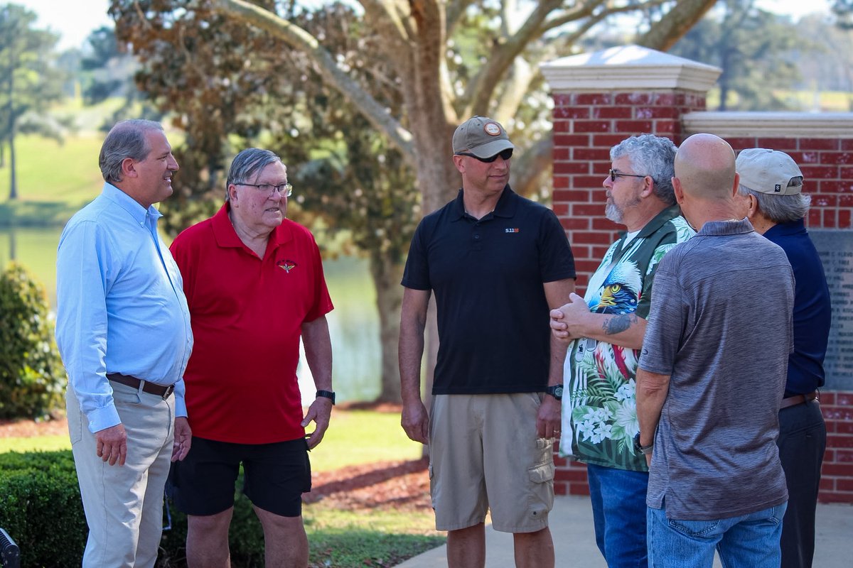 RhettforAlabama tweet media