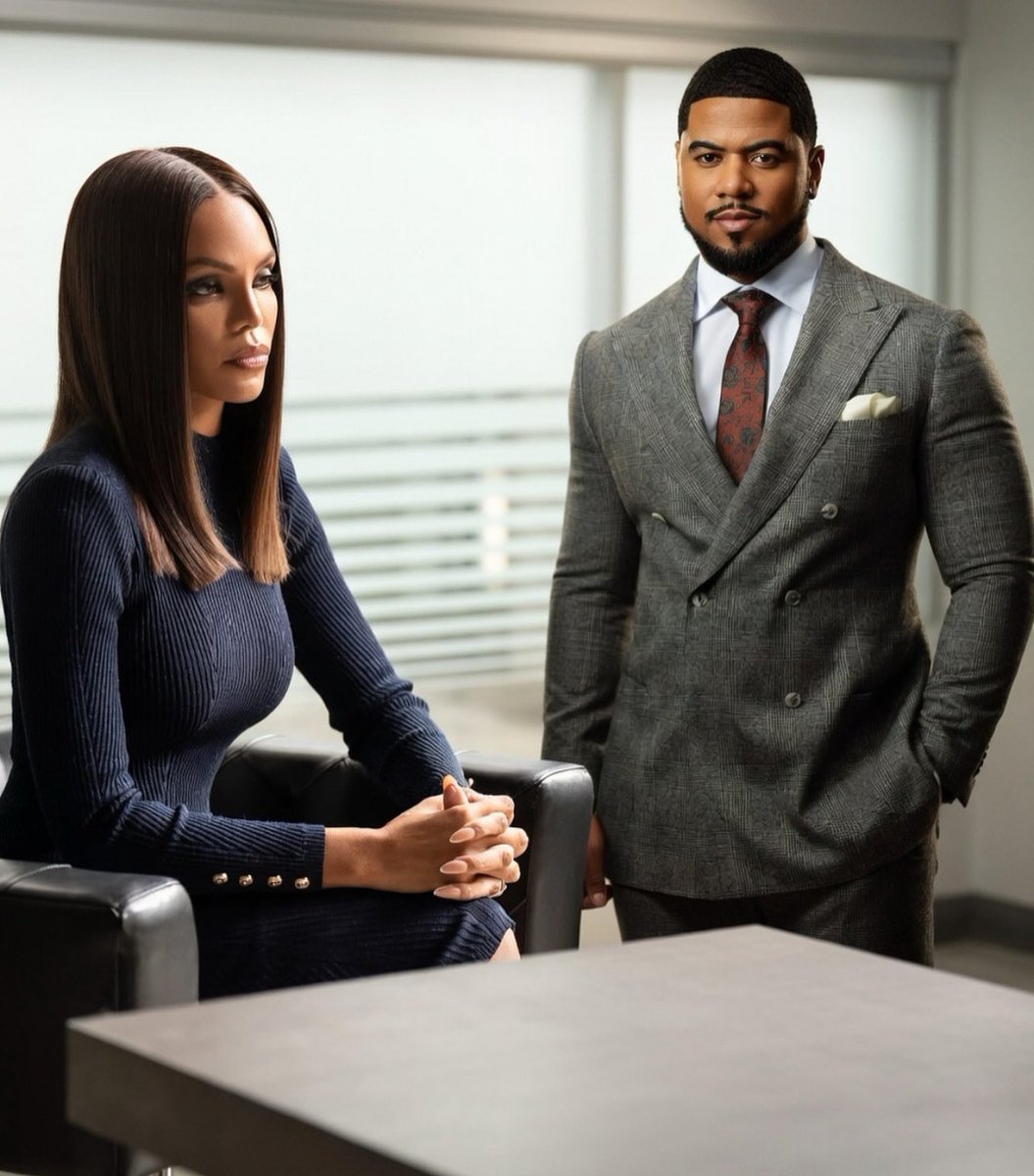 Beauty In Black tweet media