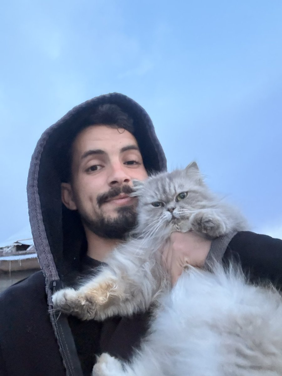 MY BELOVED LULU AND I ARE STILL ALIVE — REFUSING TO BREAK IN GAZA 🇵🇸.