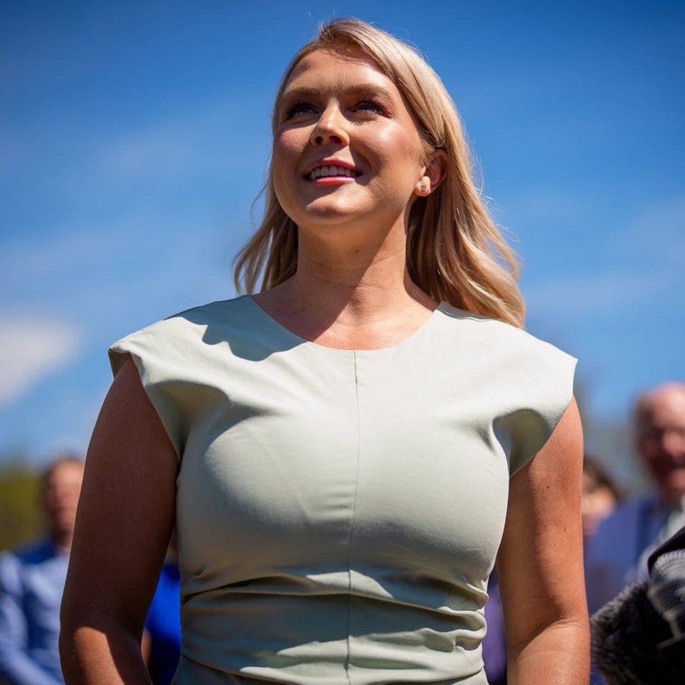 République tweet media