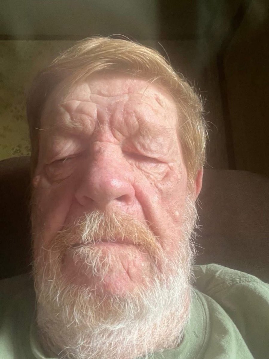 mark jhone tweet media