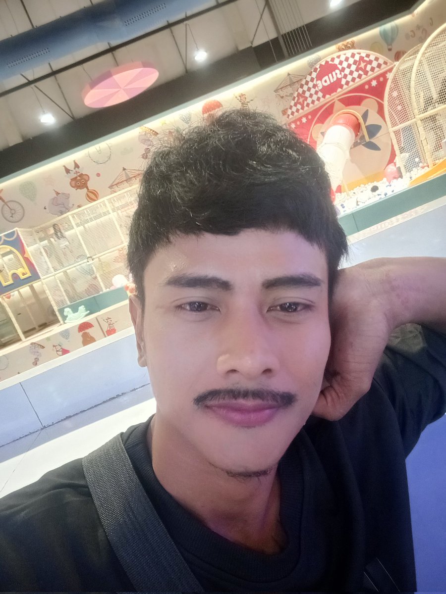 โอ๊ต.. tweet media