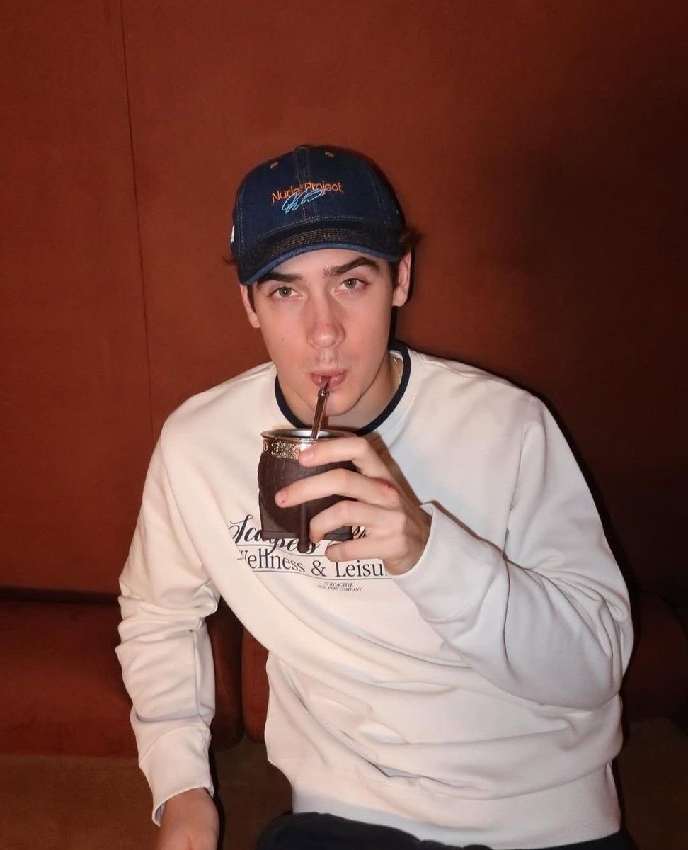 bills⁴³ 🍏 tweet media