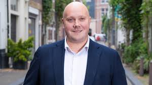 Kingfisher voorheen Luc tweet media