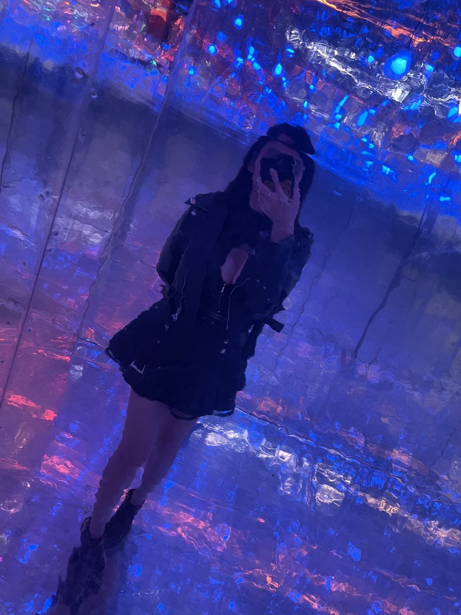 草系人妻 tweet media