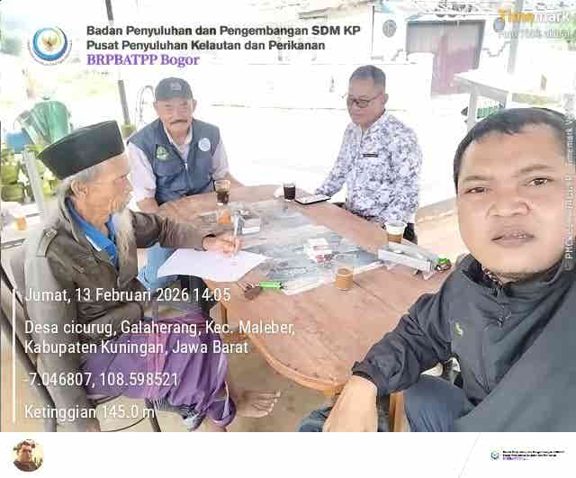 EricRonaldi's tweet photo. Senin  (13/2) Pendampingan pengusulan perizinan berusaha di Pok Citalang Ds. Galaherang Kec. Maleber
@brpbatpp 
@bppsdm_pusluhkp
@kkpgoid @bppsdm_kp 
#2026KKPGrowSronger 
#giatluhsatminkalbogor https://t.co/ARRKcaOCUS
