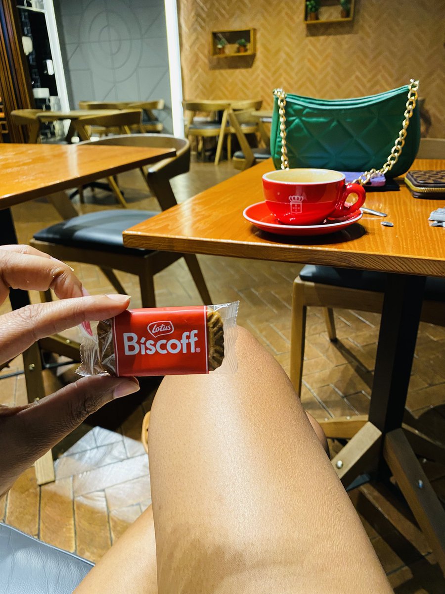 Miss September tweet media