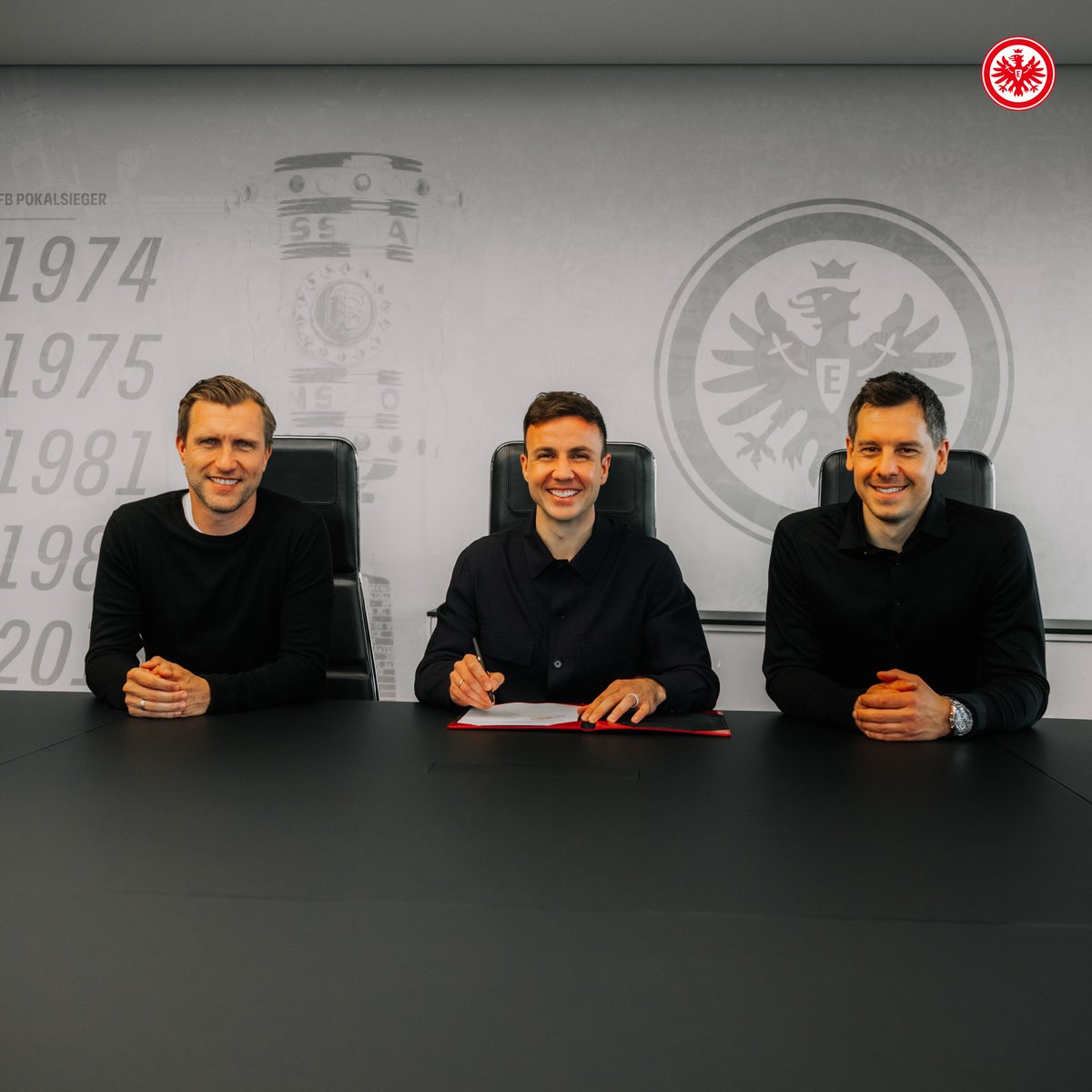 Eintracht Frankfurt tweet media