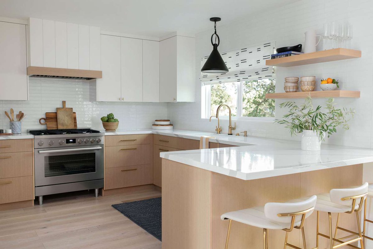 amazoncleanllc's tweet photo. No joke—get a FREE oven cleaning with your first service 🧼🔥

👀No gimmicks. Just a truly clean home.

✨Deep cleans, recurring, move-in/out—we’ve got you covered.

⚡ Book now:
 https://t.co/4GVgHh9Zkj

#AprilFoolsDay#AtlantaCleaning#NoJoke https://t.co/Qm3h1G76yY