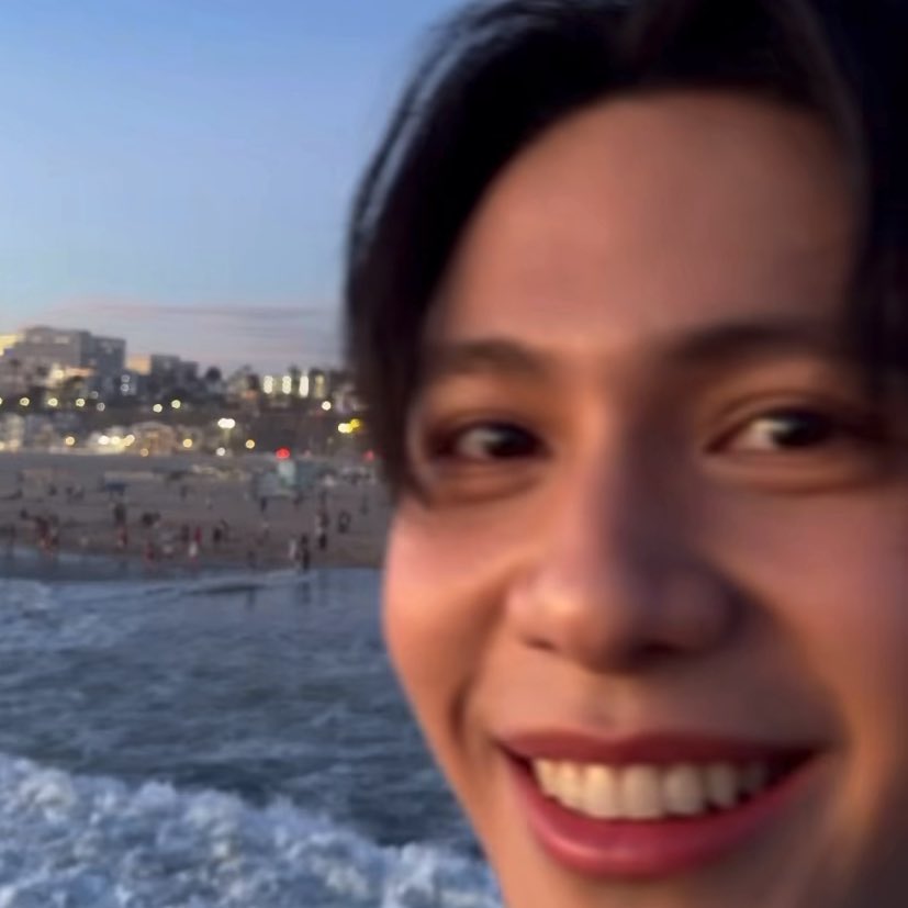 plawdoyy* tweet media