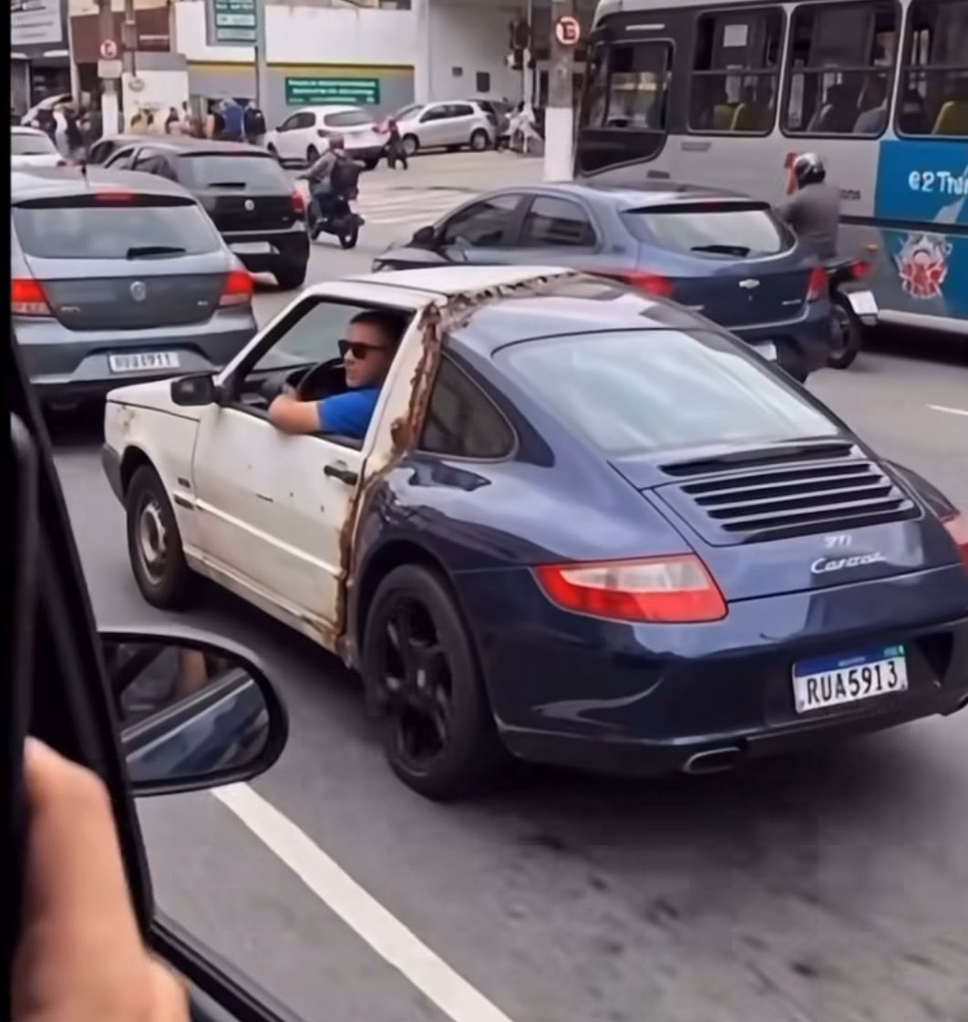 عزيز تقني tweet media