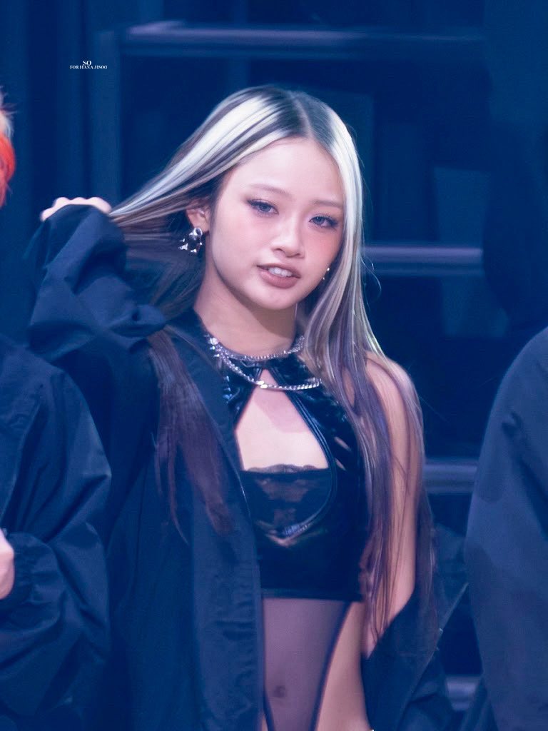 𝑺𝑶 tweet media