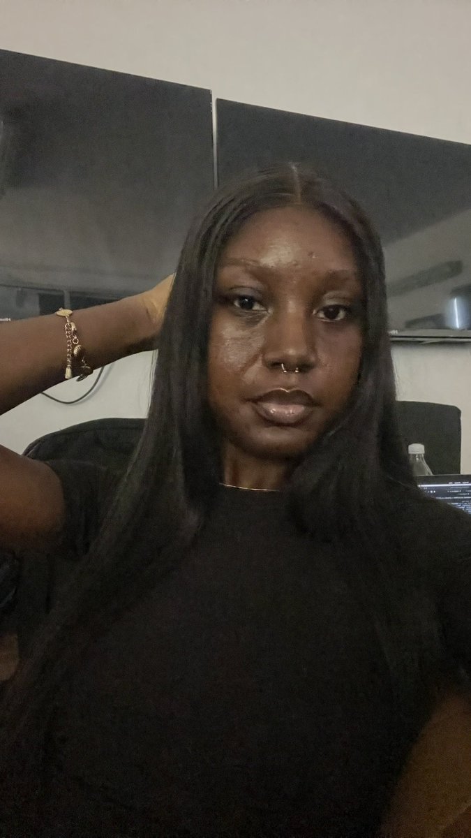 super mom tweet media