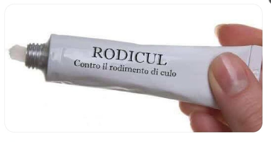 MaxLandra's tweet photo. @forza_italia MA QUANTO VE CE RODE "ER CHICCHERONE" CHE NON VI CAGA NESSUNO..NEANCHE QUANDO SIETE AL #GOVERNO..!!
#INUTILI ED #INETTI..!! https://t.co/tqPn90jUg0