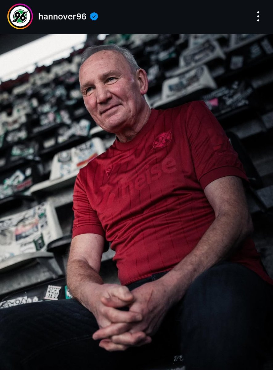 Maciej Iwanow tweet media