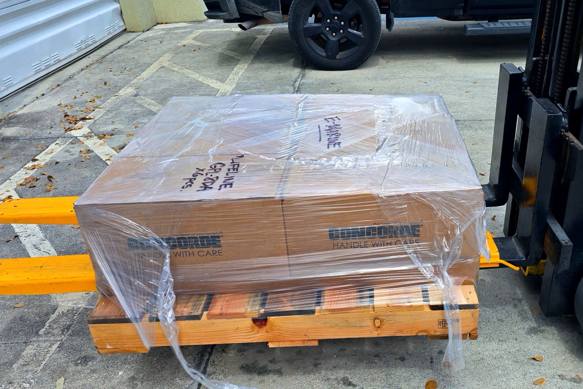 Bring in some of the lifeline batteries in for a big order. The Lifeline Battery GPL-8DL is specifically designed for deep-cycle applications. For more info on the batteries we brought in click the link: emarineinc.com/products/lifel…