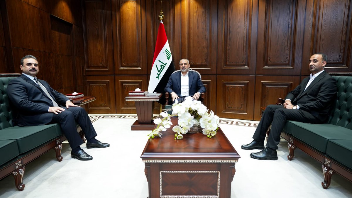 Parliament_iq's tweet photo. مجلس النواب-الدائرة الاعلامية 

خلال استقباله رئيس هيئة المنافذ الحدودية فيحان: النفط والمنافذ عنوانان أساسيان للسيادة الوطنية

https://t.co/mYlv9u3rTV https://t.co/jXHjGhpgcN