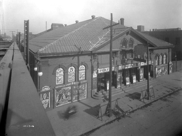 Rising Real Estate tweet media