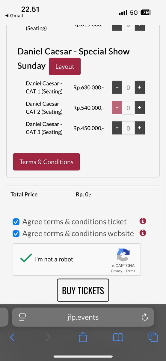 N0MINNNN's tweet photo. ada yg mau dibantu gaa? tiketnya masih full booked tp aku standby sampe bisa, fee 100k/tix #danielcaesar #javajazz https://t.co/XWblscmAMB