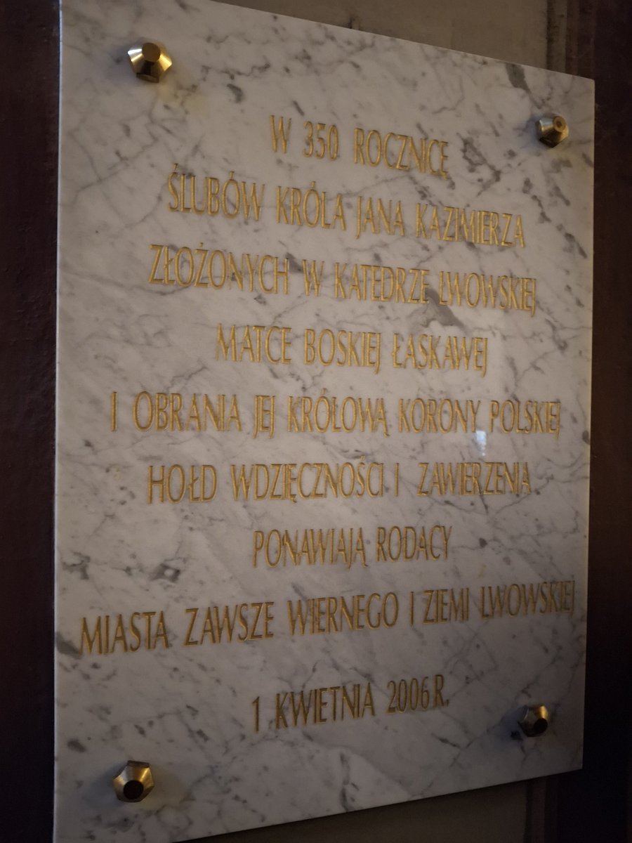 370 lat temu król Polski Jan III Kazimierz złożył w lwowskiej katedrze śluby, obierając Maryję Królową Korony Polskiej ✝️🇵🇱