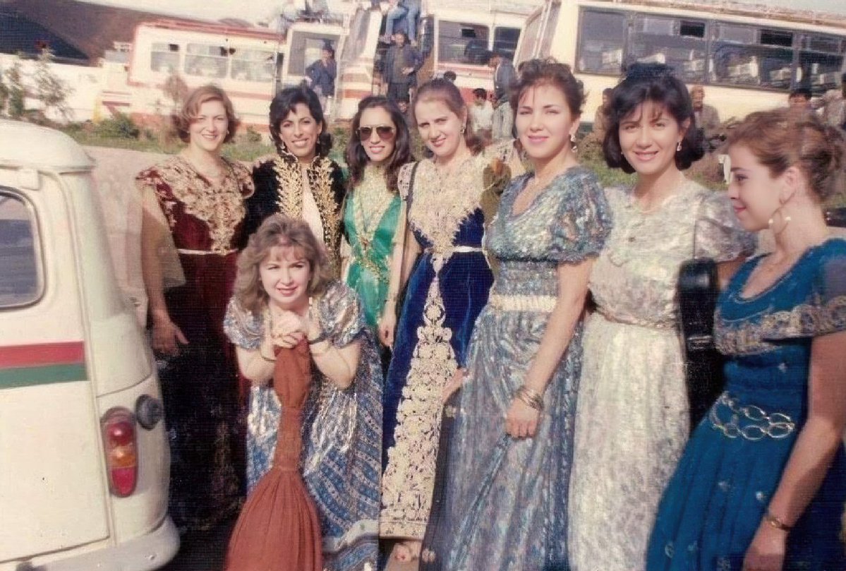 R ۞ 🇩🇿 tweet media