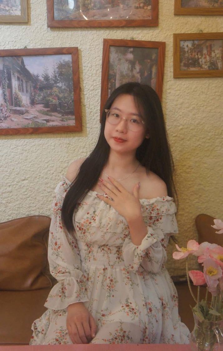 Tương tác dạo này ít quá đi. Hình như các anh chán bé rùi thì phải 😢