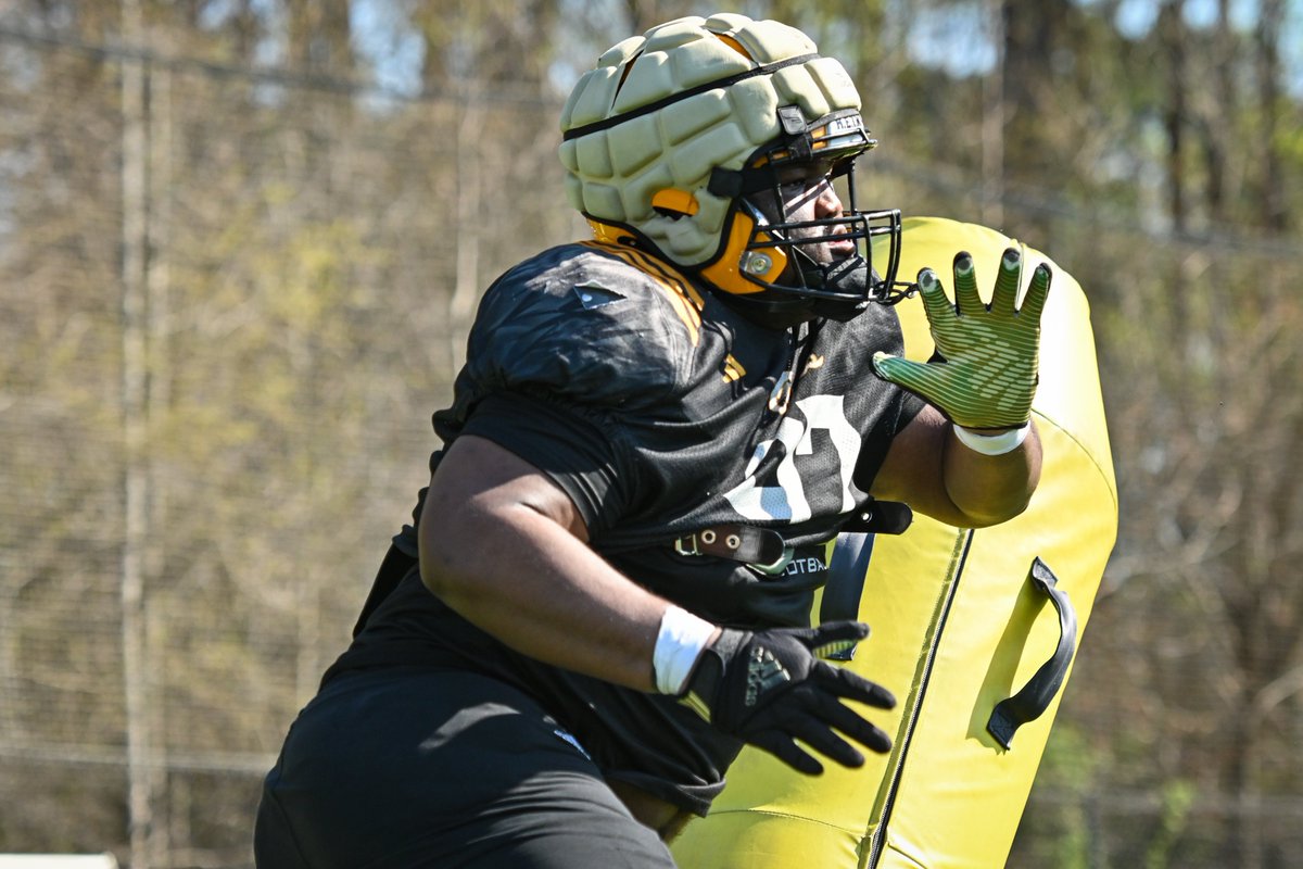 Kennesaw State Football tweet media