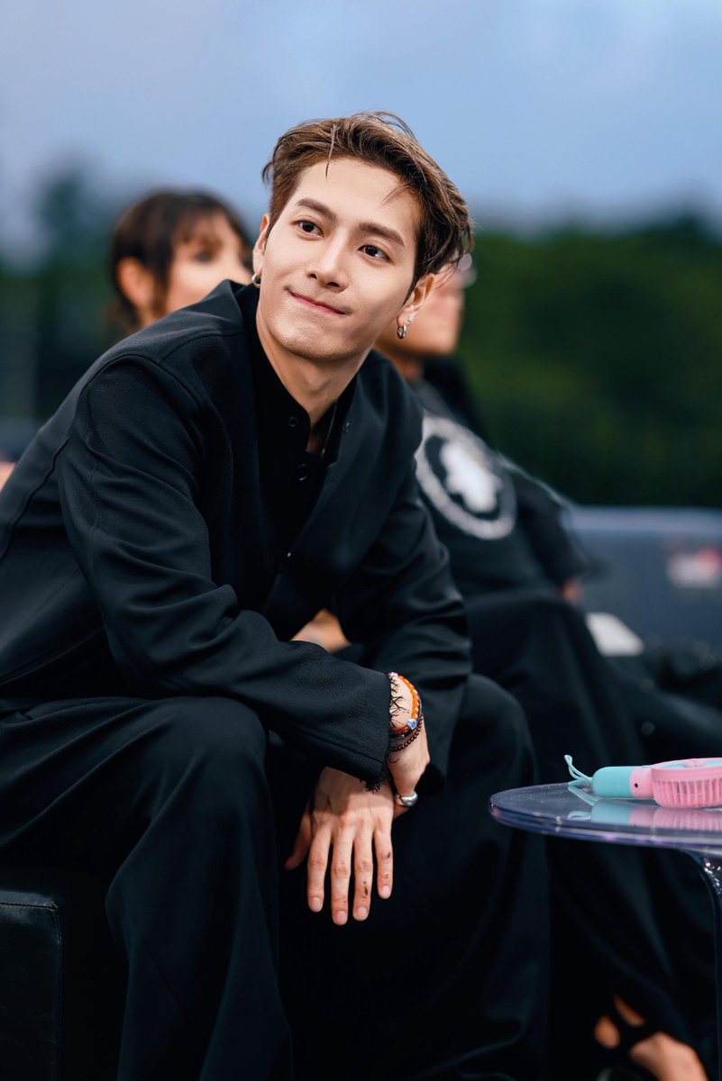 𝓠𝔀❥ tweet media