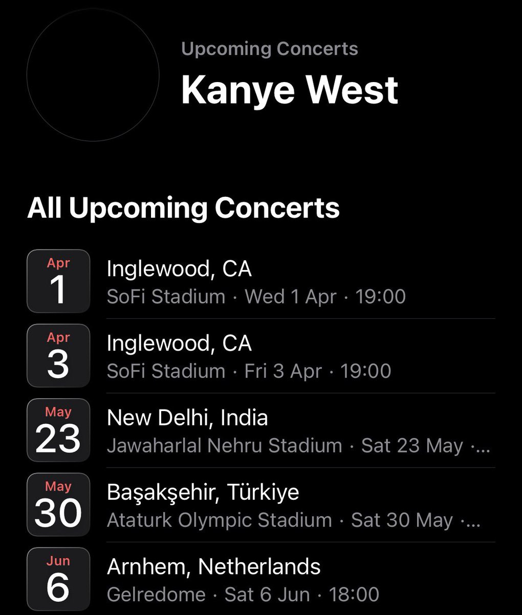 YEFANATICS tweet media