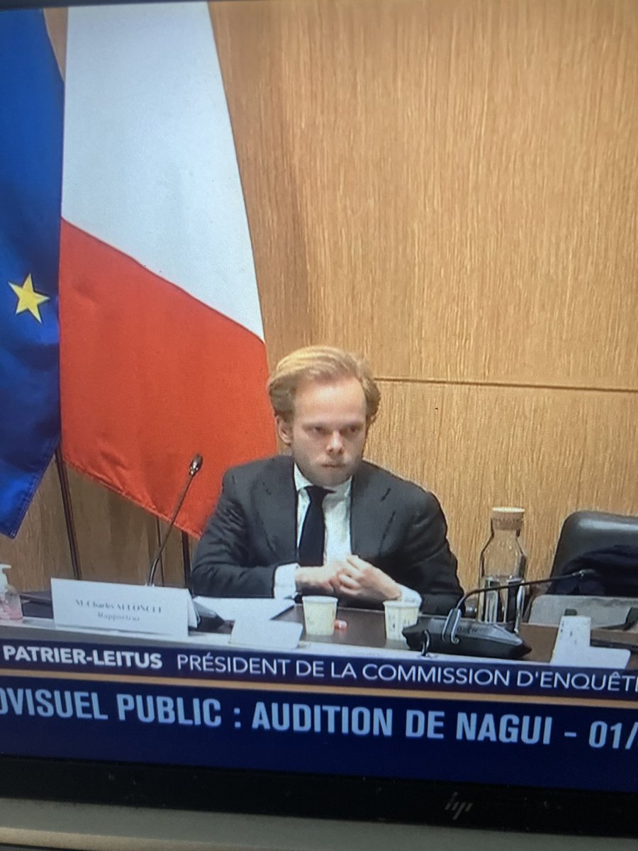 Dalakhani14's tweet image. Autant le Président de la commission fait le job,
Autant #Alloncle c’est une parodie de rapporteur = il n’a qu’un objectif, mettre des bâtons dans les roues du service public. 
Parfois il n’écoutait même pas les réponses des questions qu’il avait lui même posées. 
#nagui