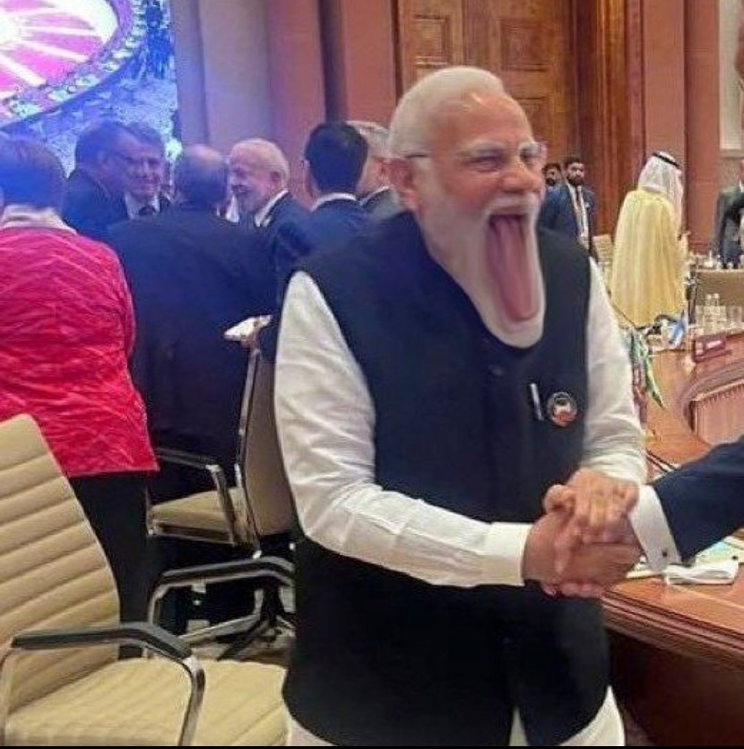 TARI AWAN tweet media