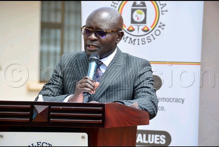 𝑨.𝑴𝒊𝒍𝒆𝒔 ✯ tweet media