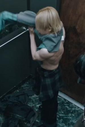 kyo 🥂 tweet media